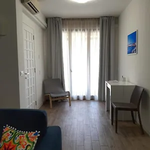 https://residenza-del-borgo.sicilyhotelsitaly.net