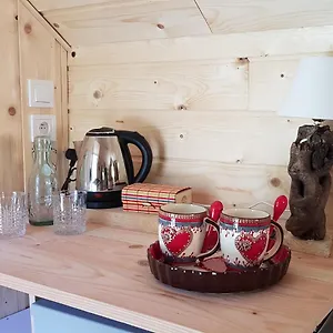 https://le-noyer-du-baron.fr-provencehotel.com